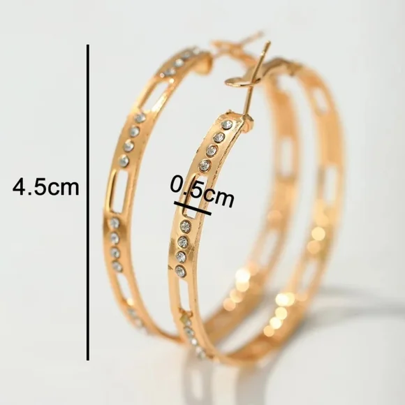 Shiny Beautiful Yellow Gold Round Big Hoop Earrings - Picture 5 of 5
